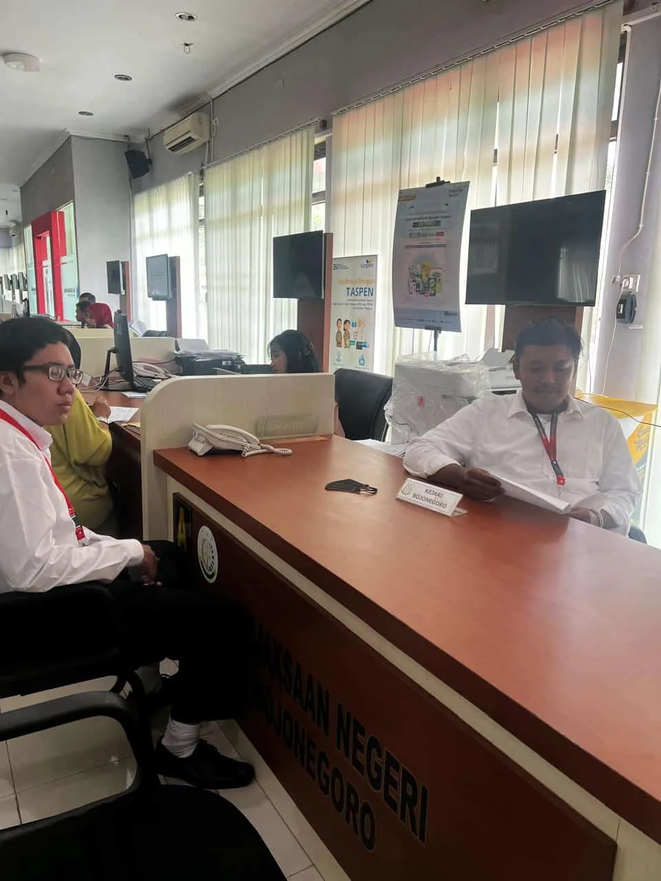 UPN Veteran Jatim Students Intern at the Bojonegoro Prosecutor's Office, Improving Competence and Community Service